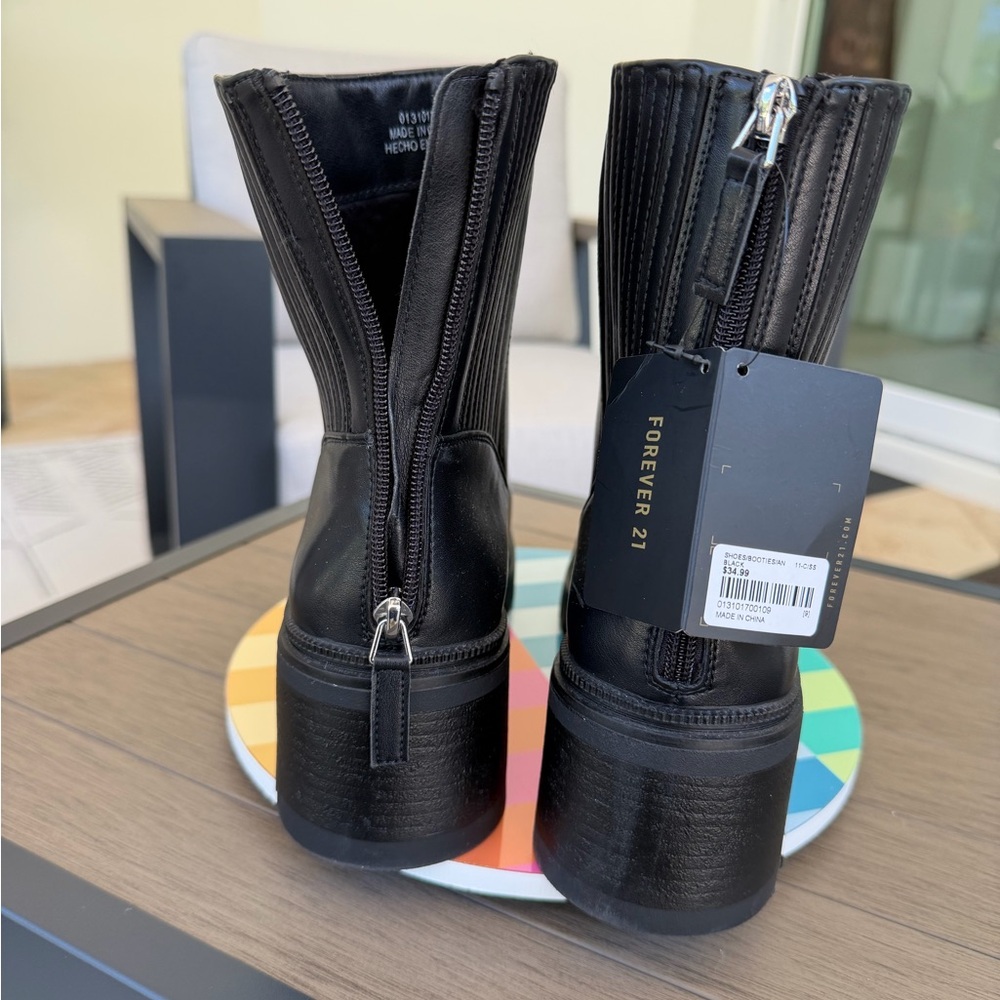 Forever 21 Black Ankle Boots - Picture 10 of 13